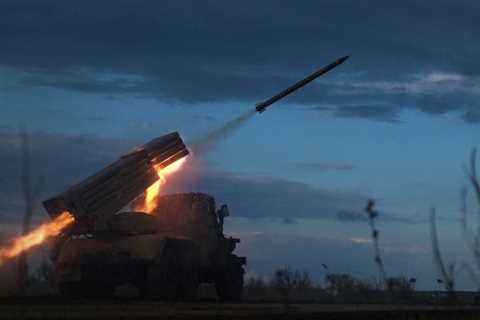 Former NATO commander warns the alliance must fully back Ukraine now or risk a direct war with Russia