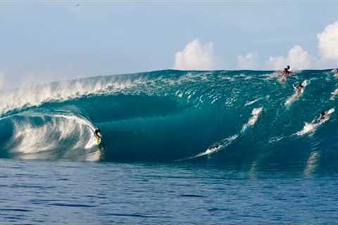 WHAT IT WAS LIKE SURFING CODE RED TAHITI, THE FULL DAY OF CHAOS. TEAHUPO'O DAY 1