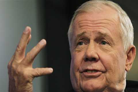 Jim Rogers is bracing for the worst bear market of his life, de-dollarization, and higher interest rates. Here are the investing legend's 7 best quotes from a new interview.