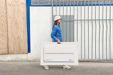This 22-Pound Foldable Couch Would Make Moving Apartments a Whole Lot Easier