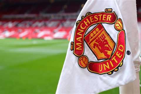 Manchester United stock surges 24% as Qatar signals it expects to win the battle to take over the soccer giant