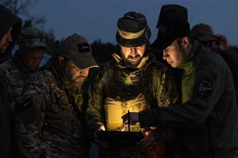 Russia can't really fight Ukraine at night because Moscow's military is so broke and degraded it can't afford night-vision gear for its troops, war expert says