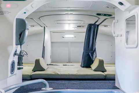 See inside the hidden airplane bunk rooms onboard Boeing's revolutionary 787 Dreamliner aircraft where pilots and flight attendants sleep