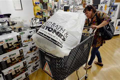 Bed Bath &amp; Beyond went bankrupt and sold its brand. That hasn't stopped meme-stock fans from trading over $200 million of its shares in recent weeks.