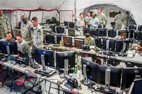 Ukraine's attacks on Russian commanders have the US Army worried about its own 'fat and ponderous' command posts