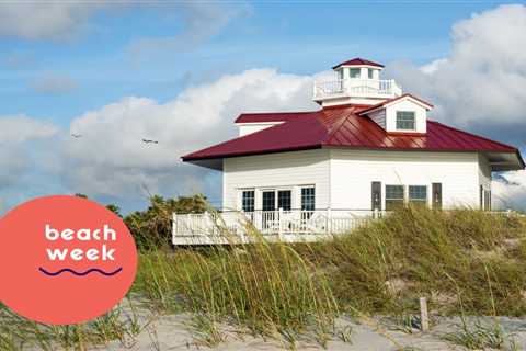 She Grew Up in a Spot-On Replica of a Maryland Lighthouse. Now, She’s Giving It Her Own Shine
