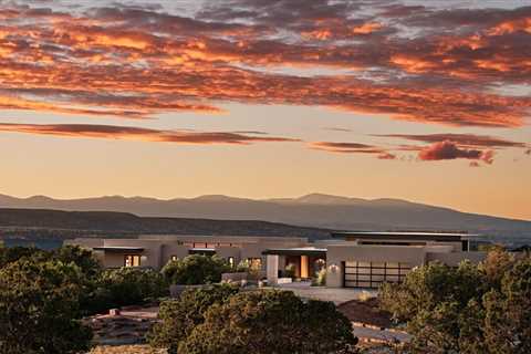 This Stylish New Build in Santa Fe, Complete With Hot Tub, Asks $4.3M