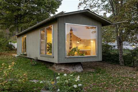 Budget Breakdown: In Norway, a $91K Garden Studio Teeters Atop a Boulder