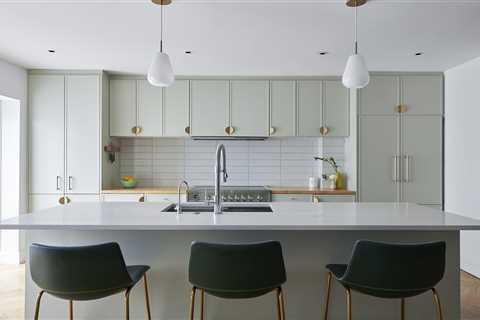 Before &amp; After: Their Brooklyn Limestone Was Trapped in the ’90s, so They Set It Free