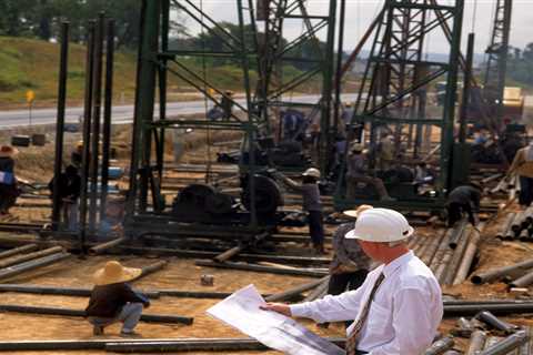Undergrad enrollment in petroleum engineering has dropped 75% over the past 10 years &mdash; even though they make 40% more than computer science grads