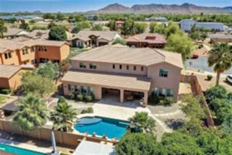 AZ’s Offbeat Appeal: Discover 10 Charming Small Towns in Arizona