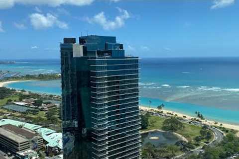 Stunning $10 million mansion in the gated community with breathtaking views and architecture #hawaii