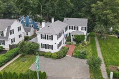 New England Nooks: 7 Charming Small Towns in Massachusetts
