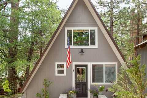 What Real Estate Experts Want You to Know Before You Buy a Second Home