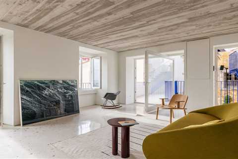 On The Market: A New York Farmhouse, an L.A. Midcentury, and More Great Homes for Sale This Week