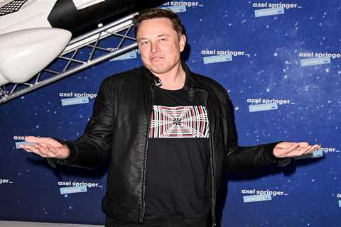 Elon Musk, who is known for pushing boundaries, will reportedly escape a fine for using his phone while driving a Tesla