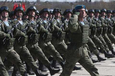 Russia is throwing away elite forces it will likely need later, like paratroopers, trying to blunt Ukraine's counteroffensive