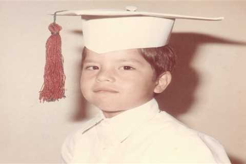 I'm jealous of college students who move into dorms with their parents' help. My migrant parents were never interested in college for me.      