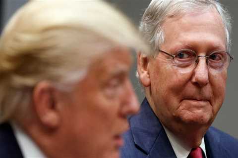 Mitch McConnell told Mitt Romney that Trump is an 'idiot' who 'doesn't think when he says things:' book