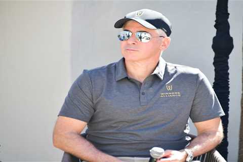 Billionaire investor Bill Ackman's answer to the RTO pushback is to let employees work from anywhere in July and August