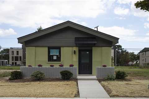 Detroit’s First 3D-Printed Home Was Made by a Robot That Used to Build Cars