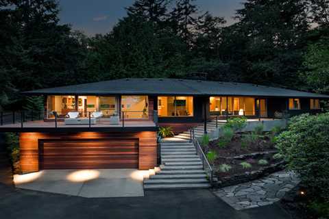 Listed at $1.6M, This Portland Midcentury Was Ahead of Its Time