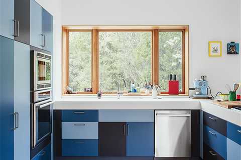 15 Fresh Ideas for Replacing Your White Kitchen Cabinets