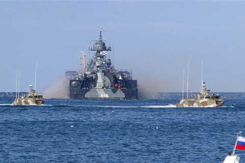 Elite Ukrainian commandos on jet skis conducted a daring raid on a Russian electronic warfare station in Crimea, report says