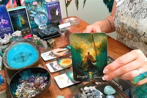 CAPRICORN - THE ROAD LESS TRAVELLED IS PAVED WITH SUCCESS AND COINS!! OCTOBER MONTHLY 2023