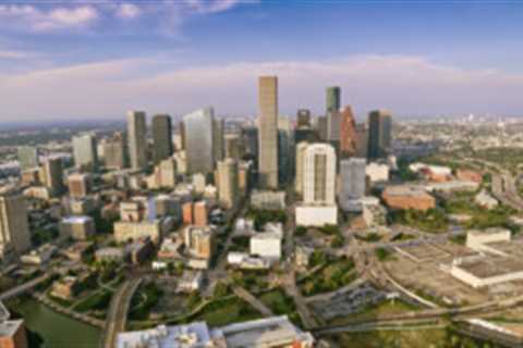 17 Popular Houston Neighborhoods: Where to Live in Houston in 2023
