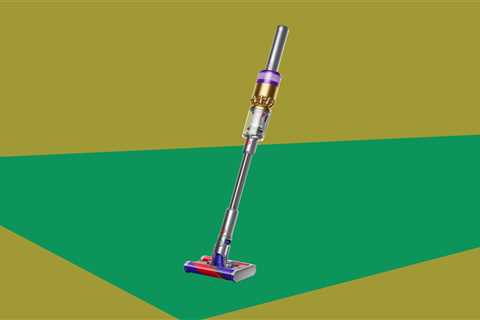 The Dyson Cordless Vacuum That Counts While You Clean Is on Sale For Amazon Prime Day