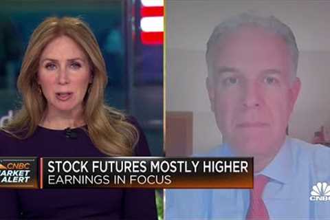 We could see more steepening of the yield cure, says Neuberger Berman's Erik Knutzen