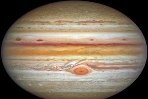 An amateur astronomer caught one of the brightest fireballs ever seen on Jupiter. Watch the rare video footage.