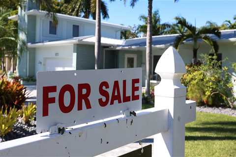 Home prices could jump 5% in the next 12 months as high mortgage rates freeze&nbsp;the housing market, Zillow economists say