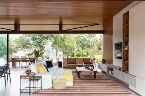 This Prefab Builder Uses the Same System to Build Floating Homes and More Traditional Residences