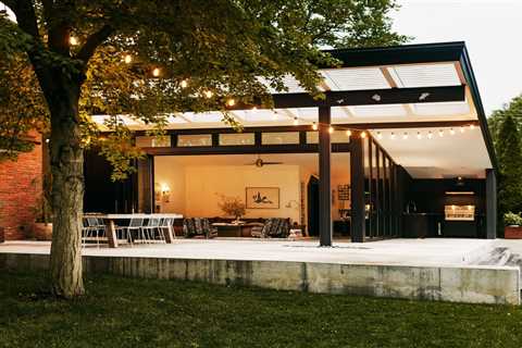 This Ohio Midcentury Had Charms—They Just Needed to Be Turned On