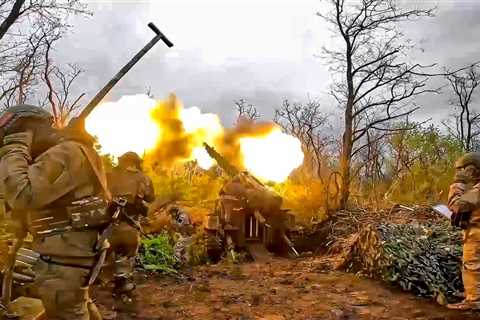 A Russian soldier was promised a prosthetic arm but ended up getting 'a metal stick with a plastic tip'