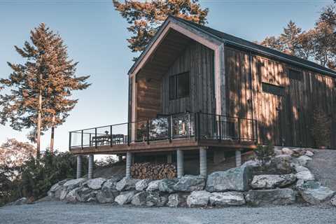 Prefab Builder Blend Projects Makes Tiny Cabins and Full-Blown Homes Made of Healthy Materials