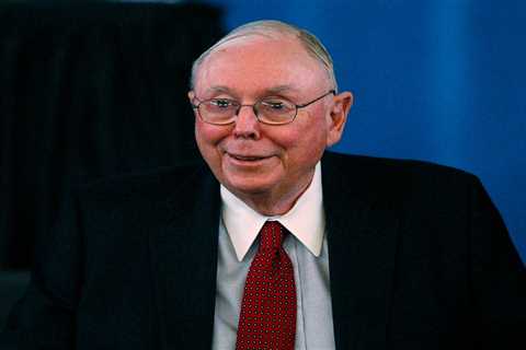 What Charlie Munger's death means for Warren Buffett and Berkshire Hathaway