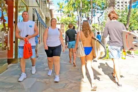 HAWAII WALKING - Kalakaua Ave. The Main Street in Waikiki.  #travelvlog #waikikibeach #hiddencamera