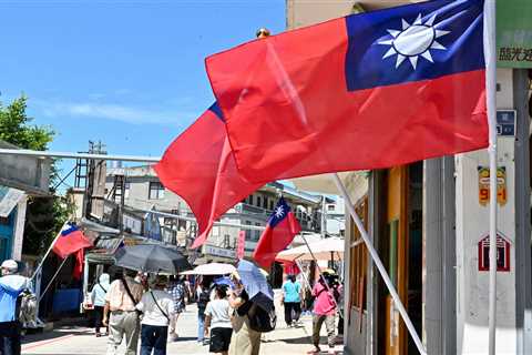 A war over Taiwan would be even more damaging to the US economy than COVID was, Bloomberg forecasts 