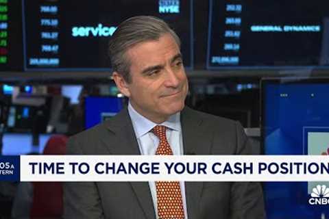 Here's why Bernstein's Alex Chaloff is advising clients to revisit cash positions
