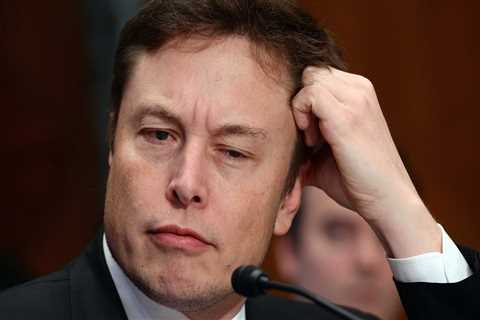 Elon Musk is now worth just under $200 billion &mdash; and Jeff Bezos is only $15 billion behind