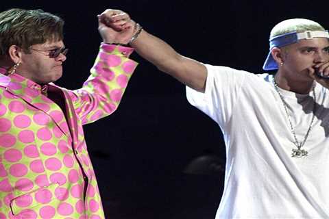26 of the most shocking Grammy moments of all time