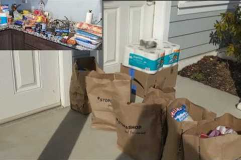 REAL LIFE ON SOCIAL SECURITY. Someone Left Bags of Food At My Door!