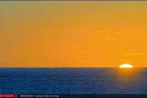 Hawaii Green Flash at Sunset Captured on the 4K LiveStream