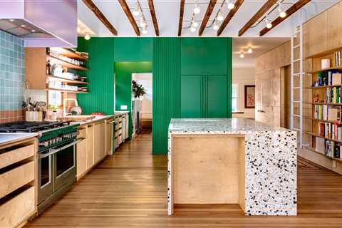 Before &amp; After: From Pegboards to Terrazzo, This Swervy Oakland Bungalow Has It All