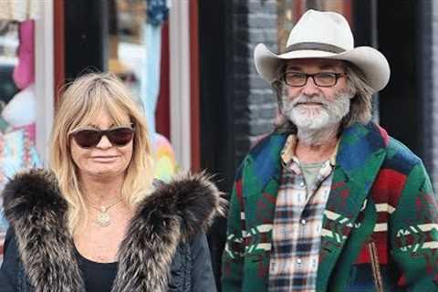 Kurt And Goldie's Beach House Is Unsellable - Celebrity Homes No One Wants To Buy