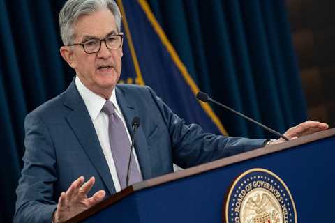 AI mania could make it hard for the Fed to cut interest rates, top economist says