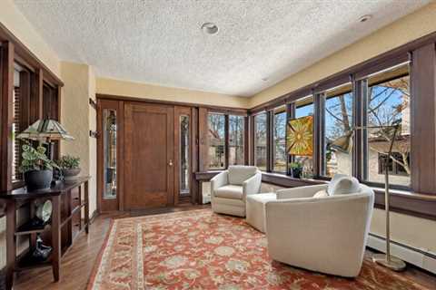 Frank Lloyd Wright’s O’Connor House Hits the Market for $899K